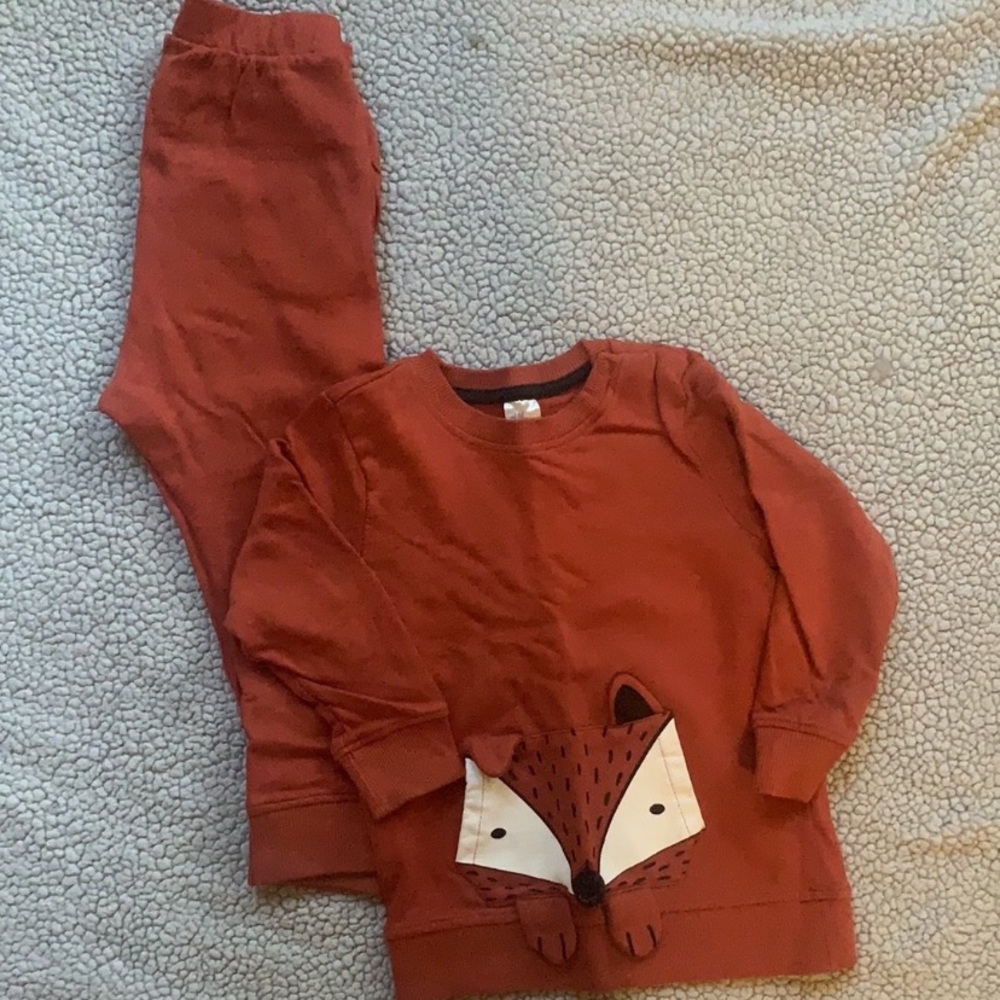 Sweatsuit